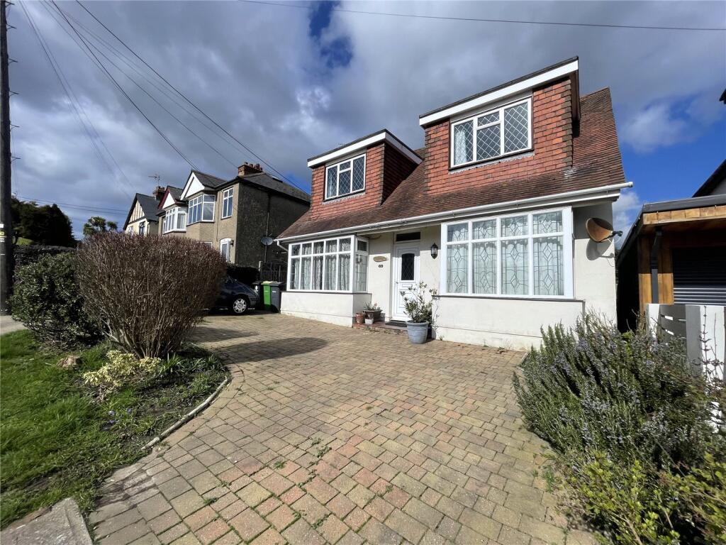 Main image of property: Daws Heath Road, Rayleigh, Essex, SS6