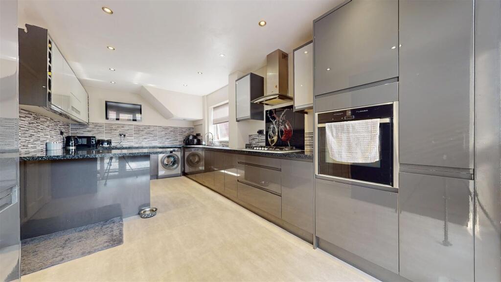 House in Warrington - View 4