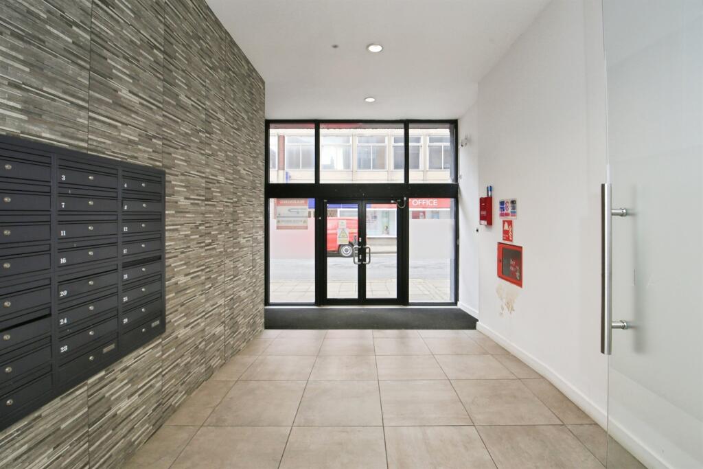 Apartment in Peterborough, City of Peterborough - View 2