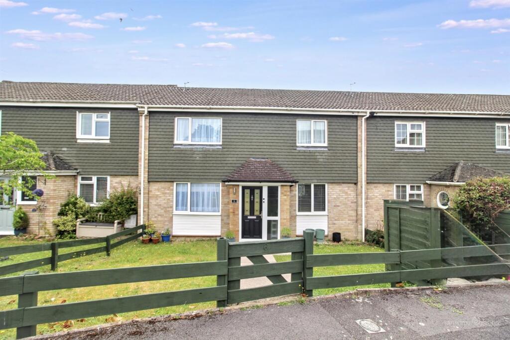 Main image of property: Hugh Fraser Drive, Tilehurst, Reading