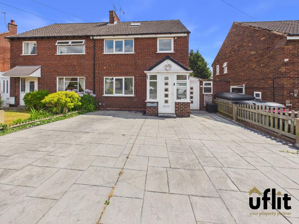 3-bed semi-detached on Dewhill Avenue, Whiston, Rotherham, £250,000