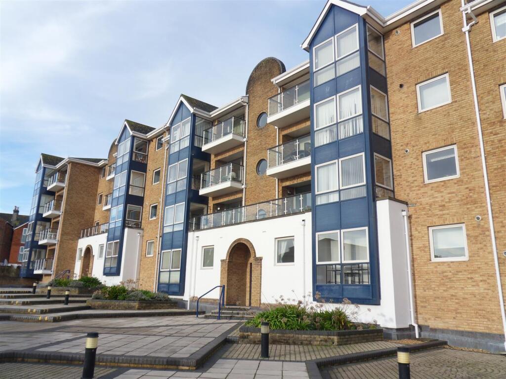 Main image of property: Admiral Gardens, Cowes