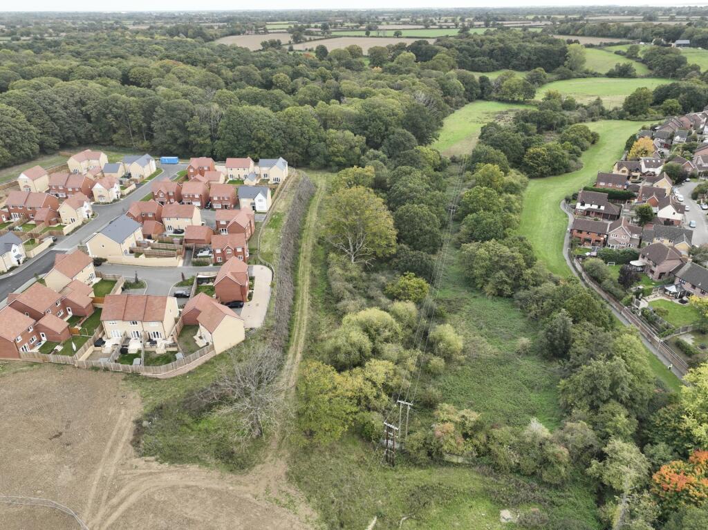 Bromley Road, Ardleigh, CO7 - View 3