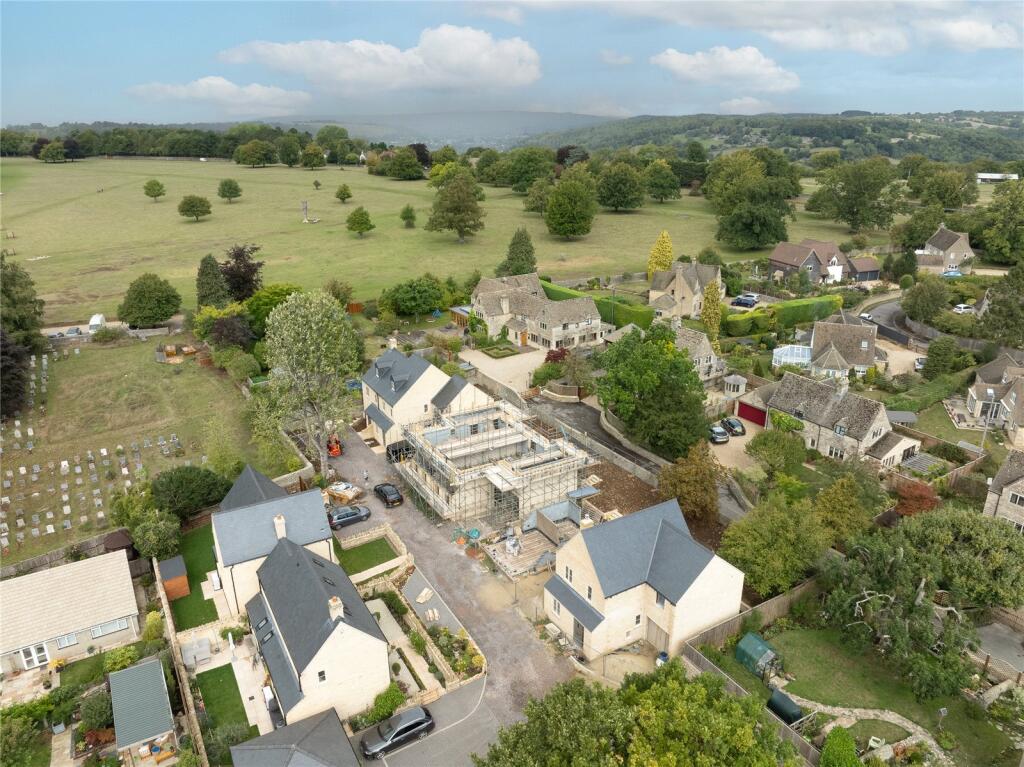 4-bed detached on Butt Street, Minchinhampton, Stroud, GL6, £795,000