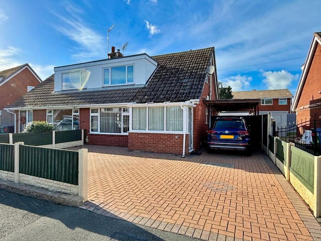 3-bed semi-detached on Llandaff Drive, Prestatyn, LL19, £210,000