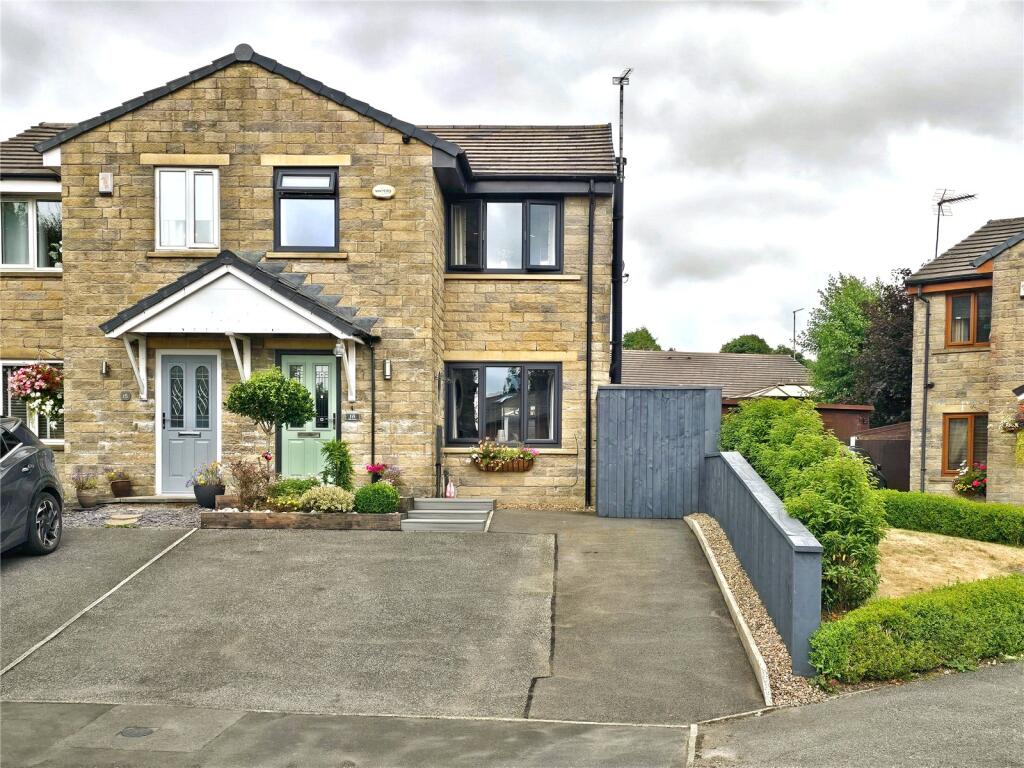 Main image of property: The Ferns, Bacup, Rossendale, OL13