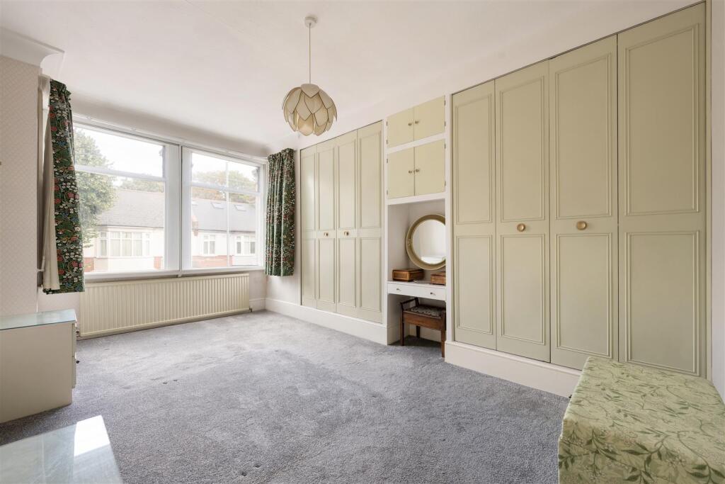 House in London - More