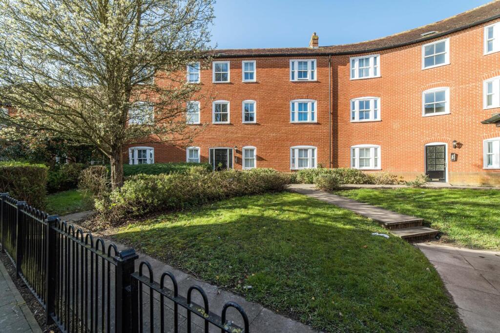 Main image of property: Station Road West, Canterbury, Kent, CT2