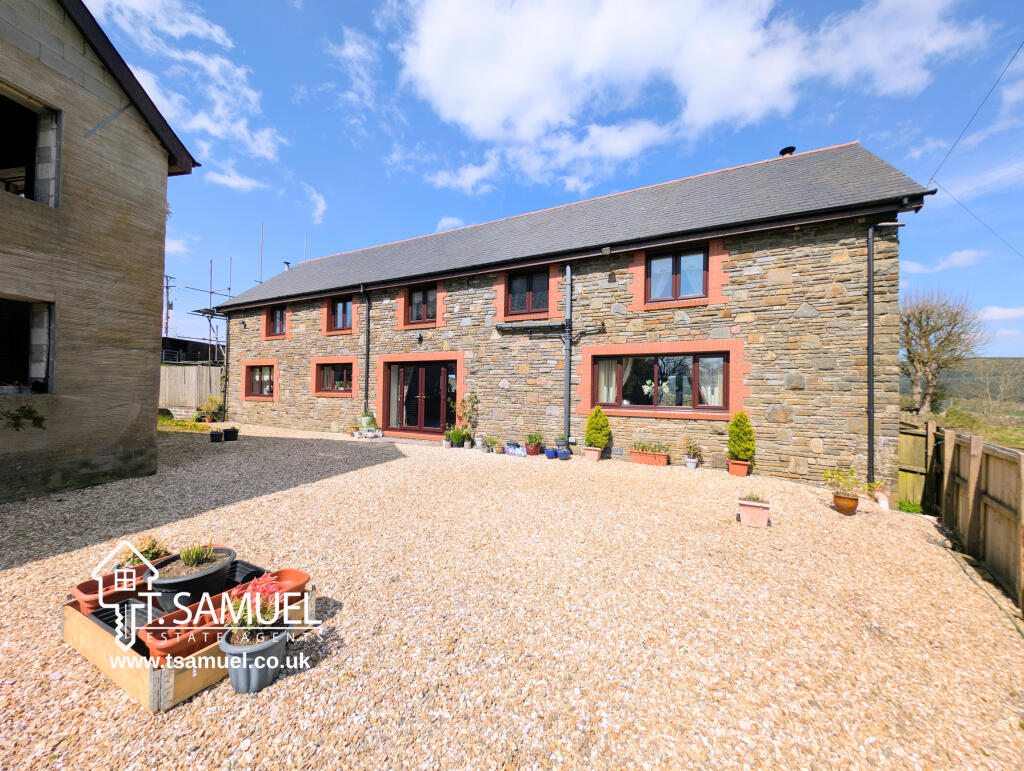 Main image of property: The Barn at Lan Farm, Llanwonno Road, Mountain Ash