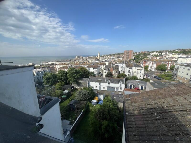 Apartment in Tonbridge - View 4