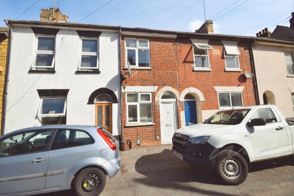 Main image of property: East Street Chatham ME4