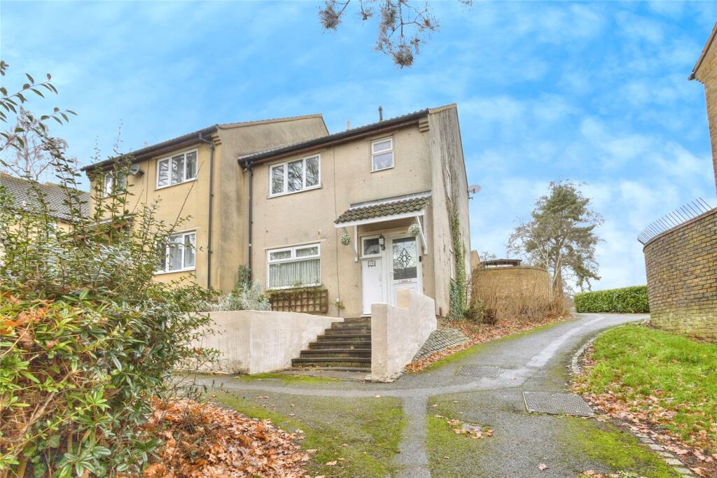 Main image of property: Crowthorp Road, NORTHAMPTON, Northamptonshire, NN3