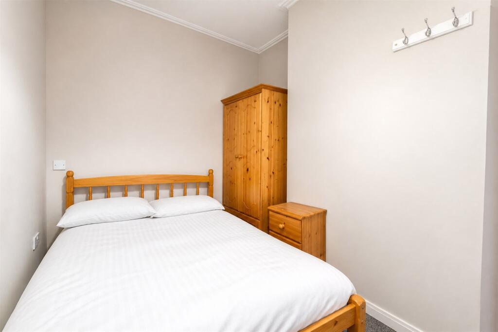 4 bedroom house for rent