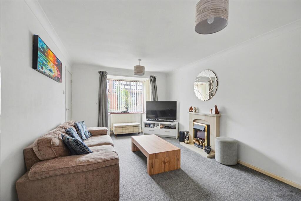 Barleydale Drive, Trowell, Nottingham photo 3