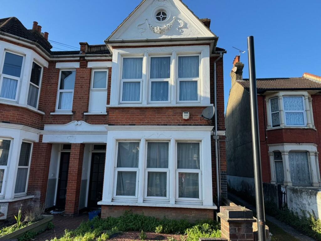 Main image of property: Bournemouth Park Road, Southend-On-Sea