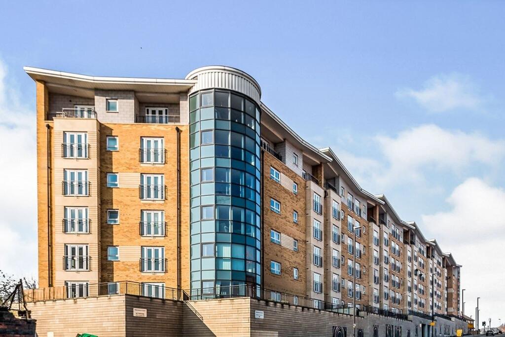 Main image of property: Middlewood Street, Salford, Greater Manchester, M5