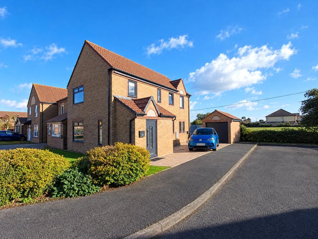 Main image of property: Tythegston Close, Nottage, Porthcawl, CF36