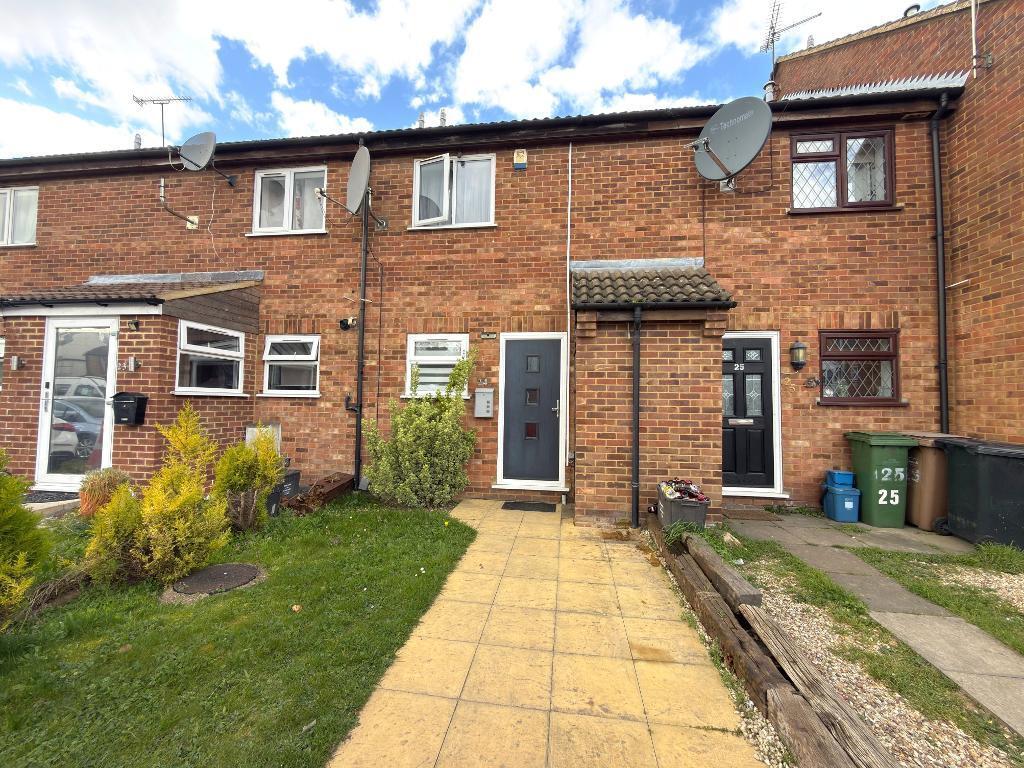 Main image of property: Chiltern Gardens, Leagrave, Luton, Bedfordshire, LU4 9RL