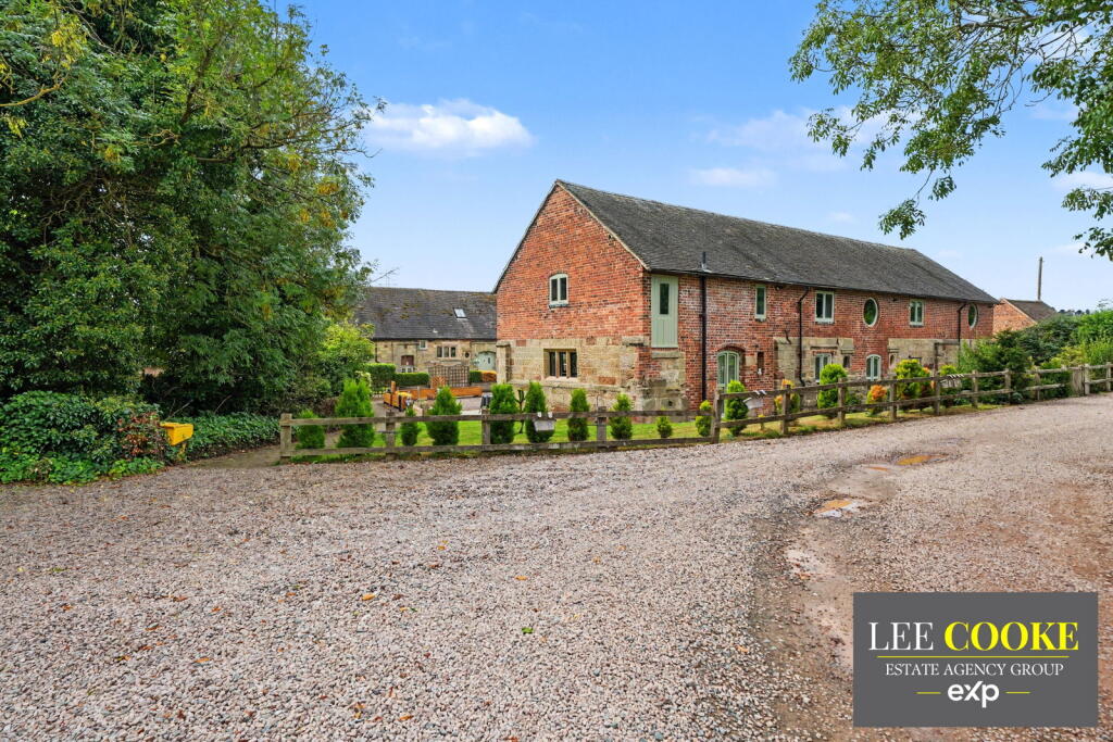 House in Stafford, Tixall - View 2