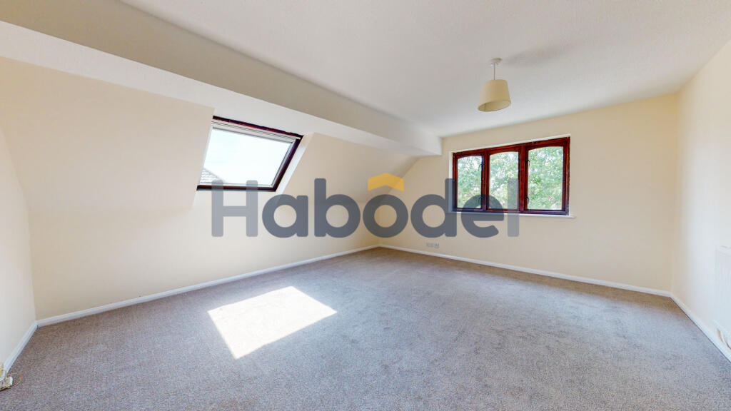 Apartment in Ipswich - View 4