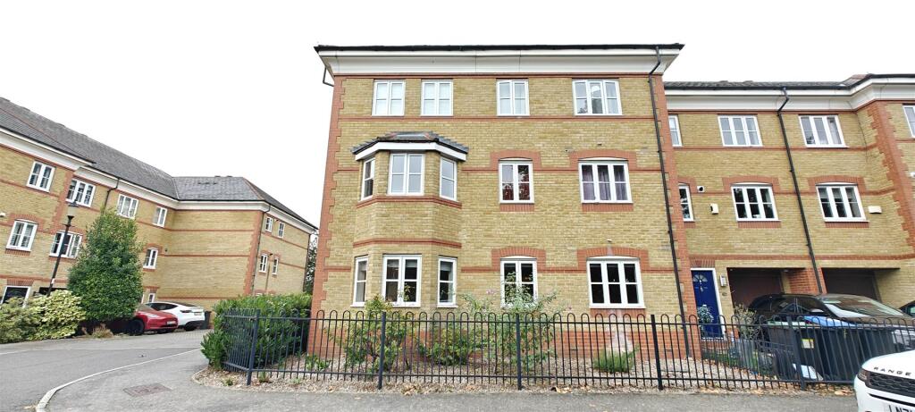 Main image of property: Mackensie Court, Winchmore Hill, N21