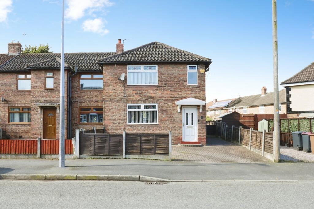 Main image of property: Kitchener Avenue, Cadishead, Manchester, M44