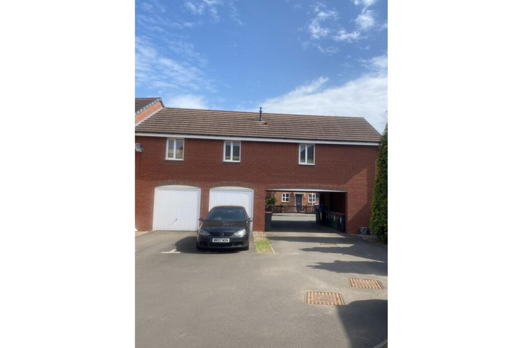 Oakworth Close, Telford, TF1 photo 4