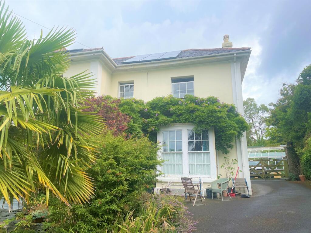 Main image of property: TOR VIEW, HIGHWEEK, NEWTON ABBOT