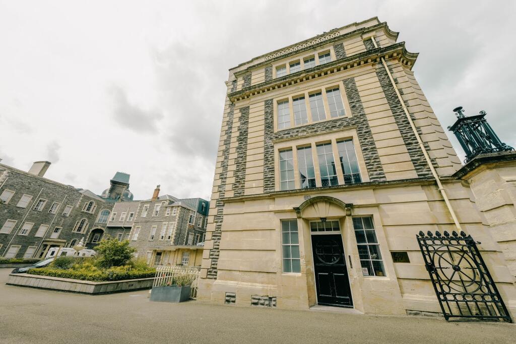 The General, Bristol photo 2