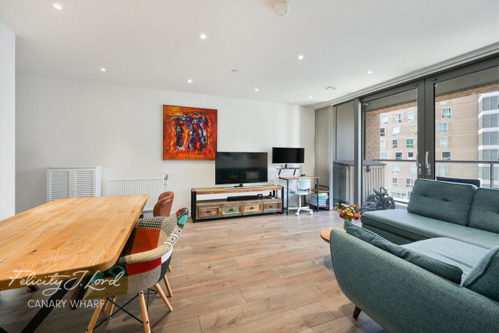 Main image of property: Heritage Tower, East Ferry Road, London E14