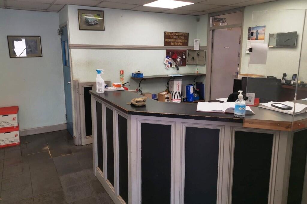 Additional image 5 of Established MOT Garage - Burnley [BB11 5SX]