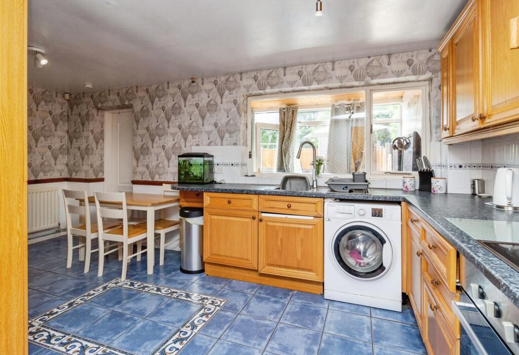 House in Stoke-on-Trent - View 5
