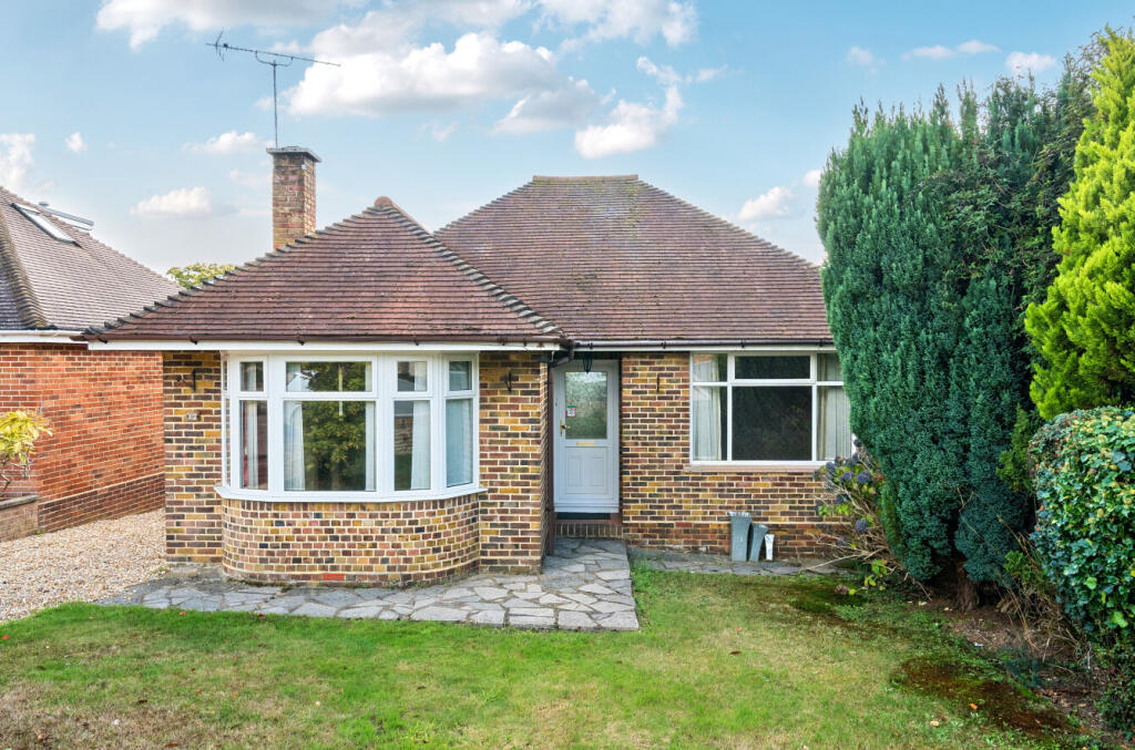 Main image of property: Vespasian Way, Chandler's Ford, Eastleigh, SO53