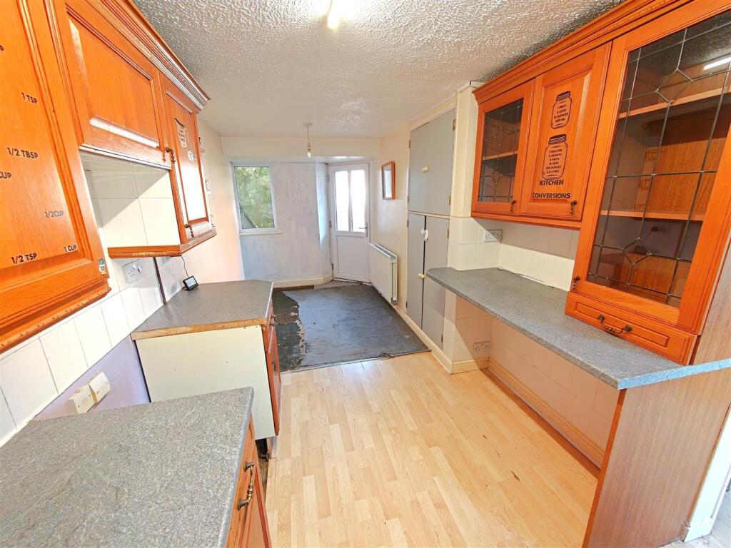 Cransley Gardens, Corby - View 4