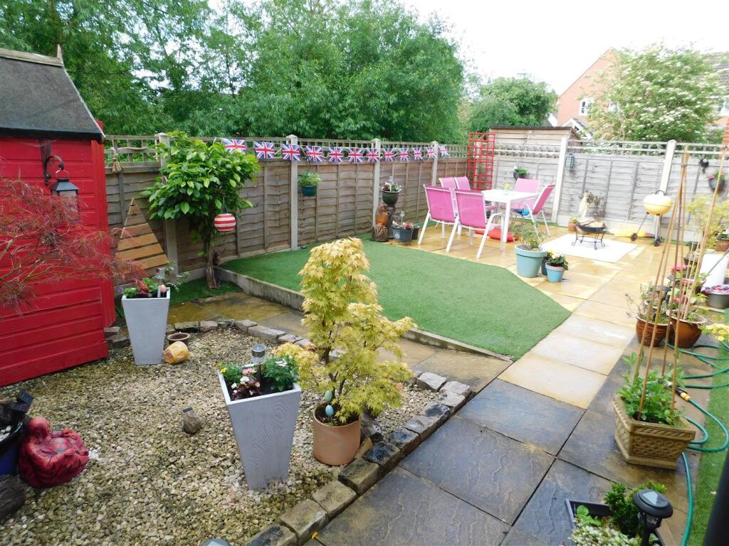 Apartment in Dudley - View 4