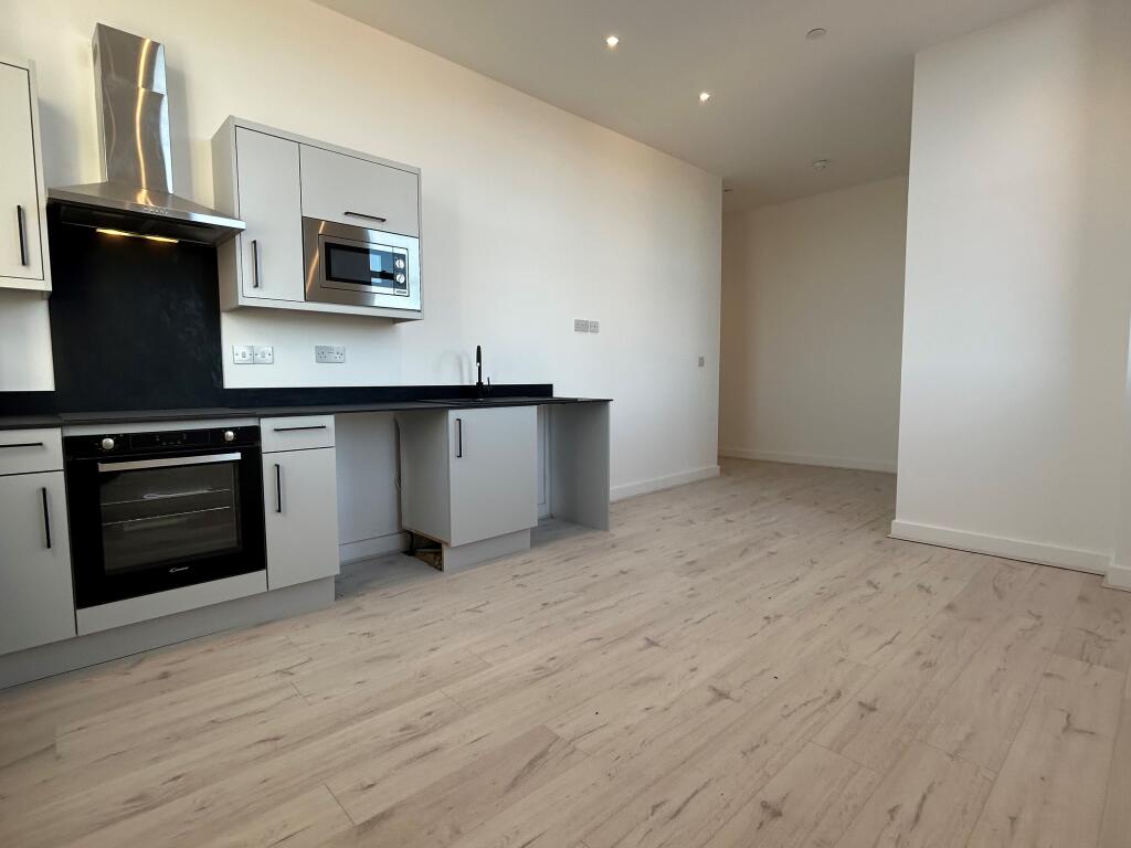 Main image of property: Flat 41, 21 Silver Street