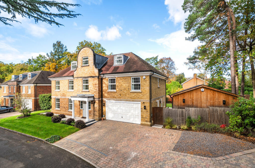 Main image of property: White Pillars, Holly Bank Road, Woking, GU22