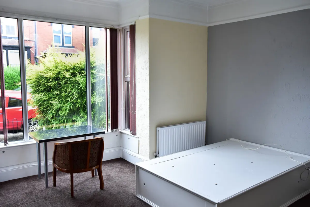 7 bedroom terraced house for rent