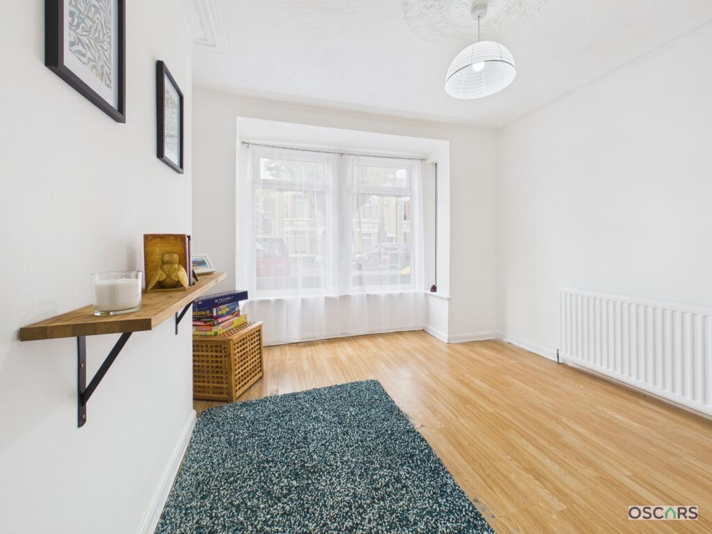 House in Hull - View 3