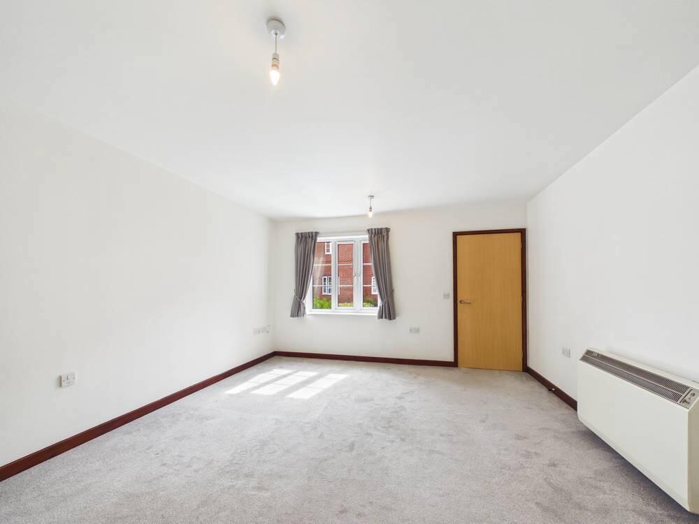 Apartment in Ipswich - View 3