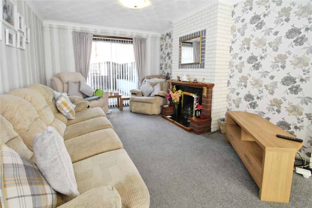 Rownhams Road, Southampton, Hampshire, SO16 photo 2