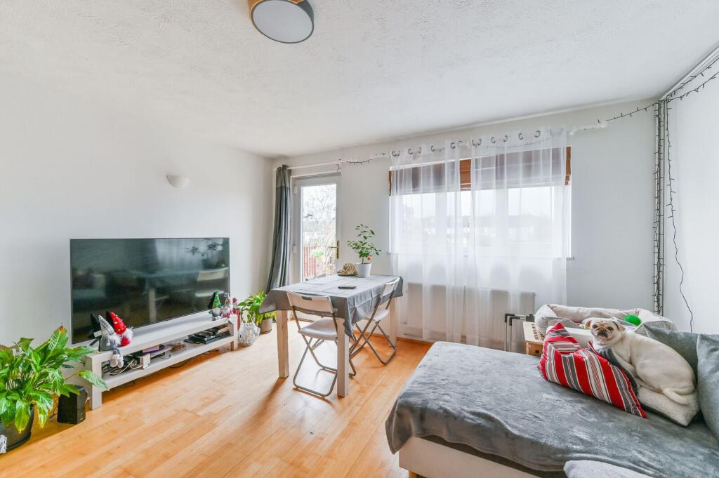 Lilian Road, Streatham Vale, London, SW16 - View 2
