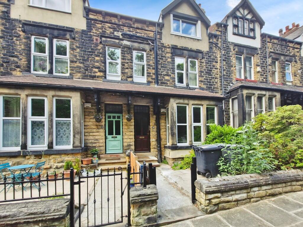 Main image of property: Park Mount, Kirkstall