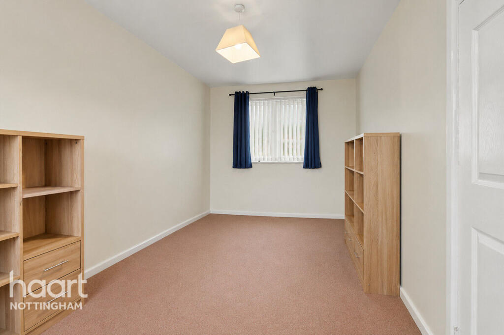 House in Nottingham, Whitemoor - More