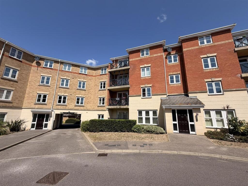 Main image of property: Retort Close, Southend-On-Sea