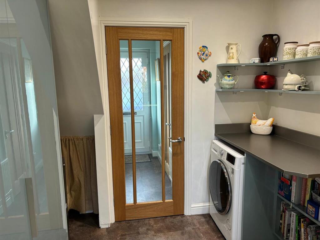 Cherry Close, Tansley Lane photo 4
