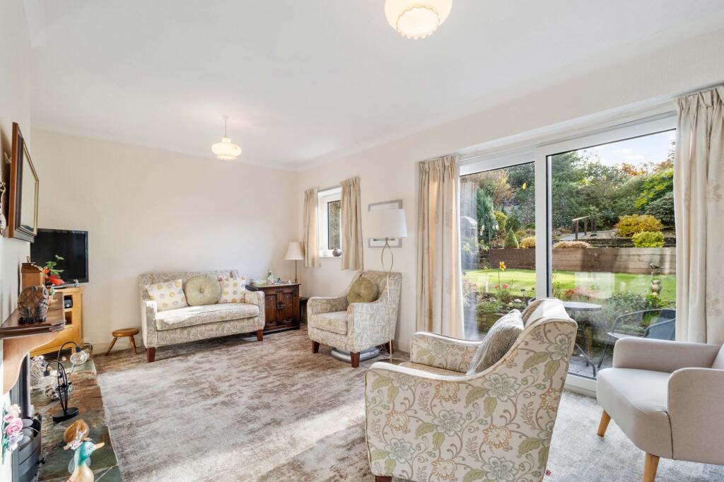 Peveril Close, Appleton, WA4 photo 2