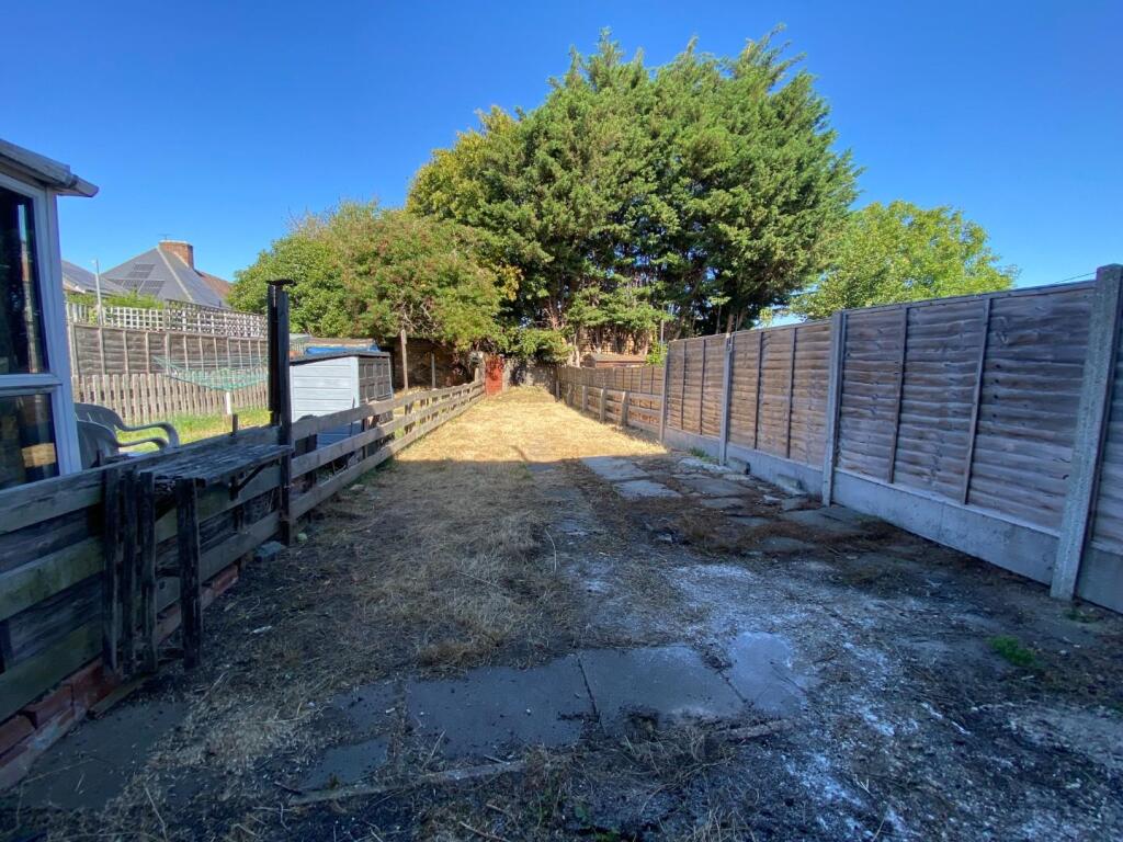 House in London, Dagenham - View 4