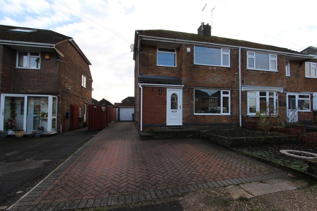 Main image of property: Longcroft Road, Dronfield Woodhouse, S18