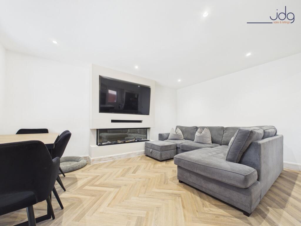 Eagle Walk, Heysham | Garden & Open-Plan Living - More